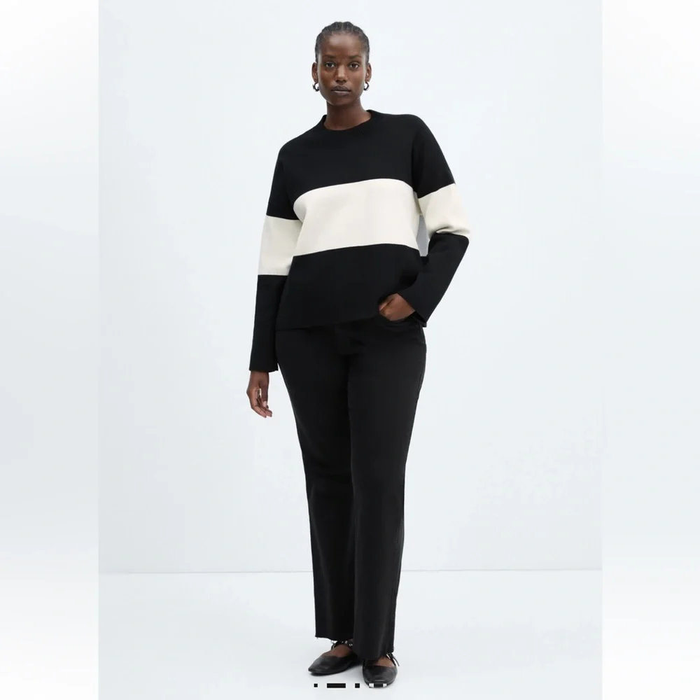 Mango Fine Knit Oversized Striped Black/White Sweater, Size 3XL - Picture 3 of 14